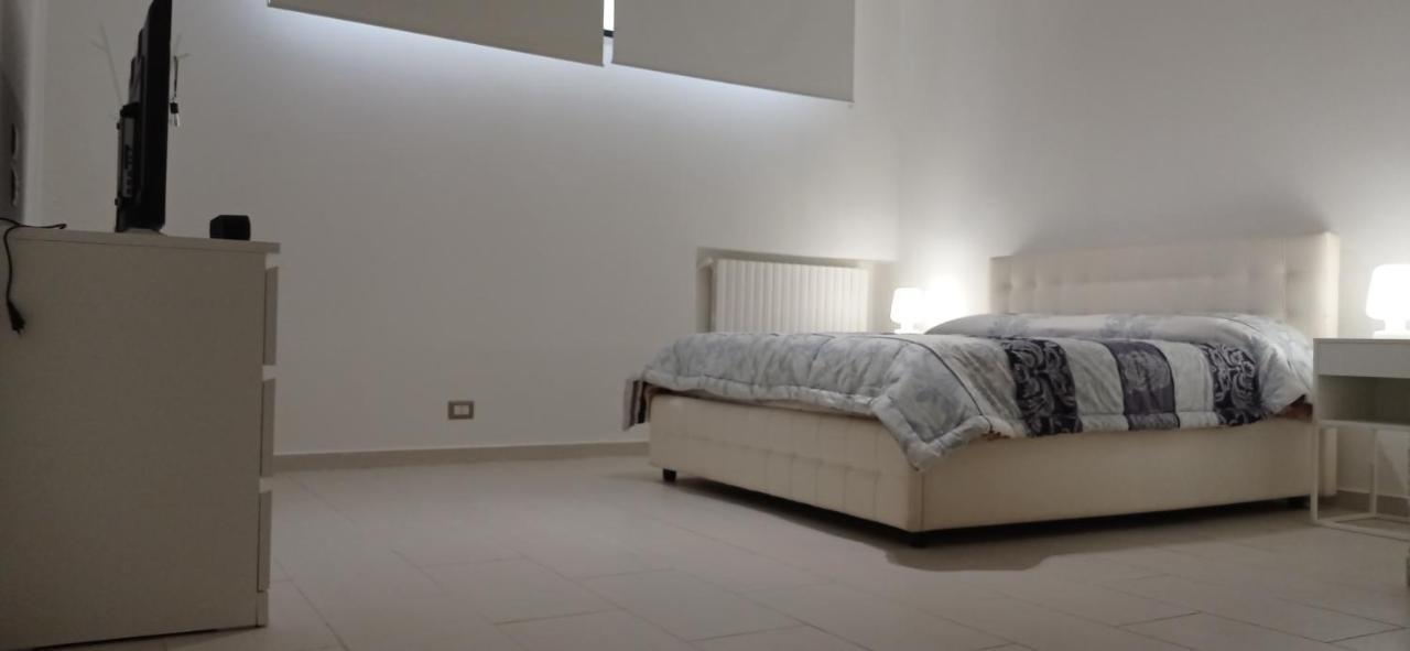 Marina Piccola Apartment Bari Exterior photo